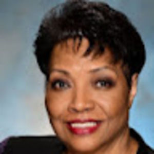 Meet your Posher, Loretta z